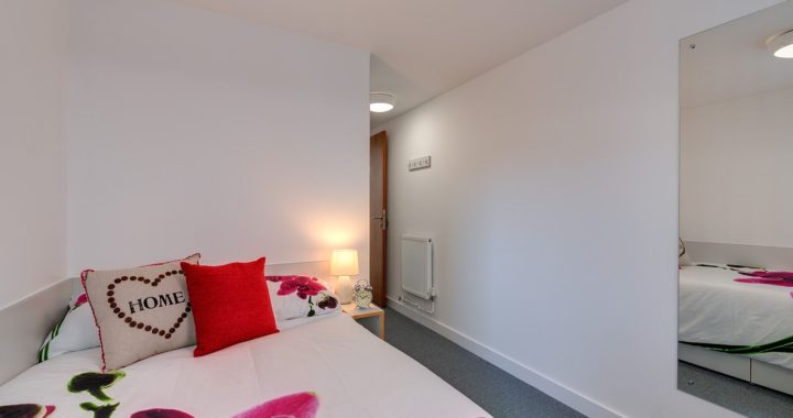 Premium Studio, The Old Dairy, Plymouth, Host, 14 Regent Street, Plymouth