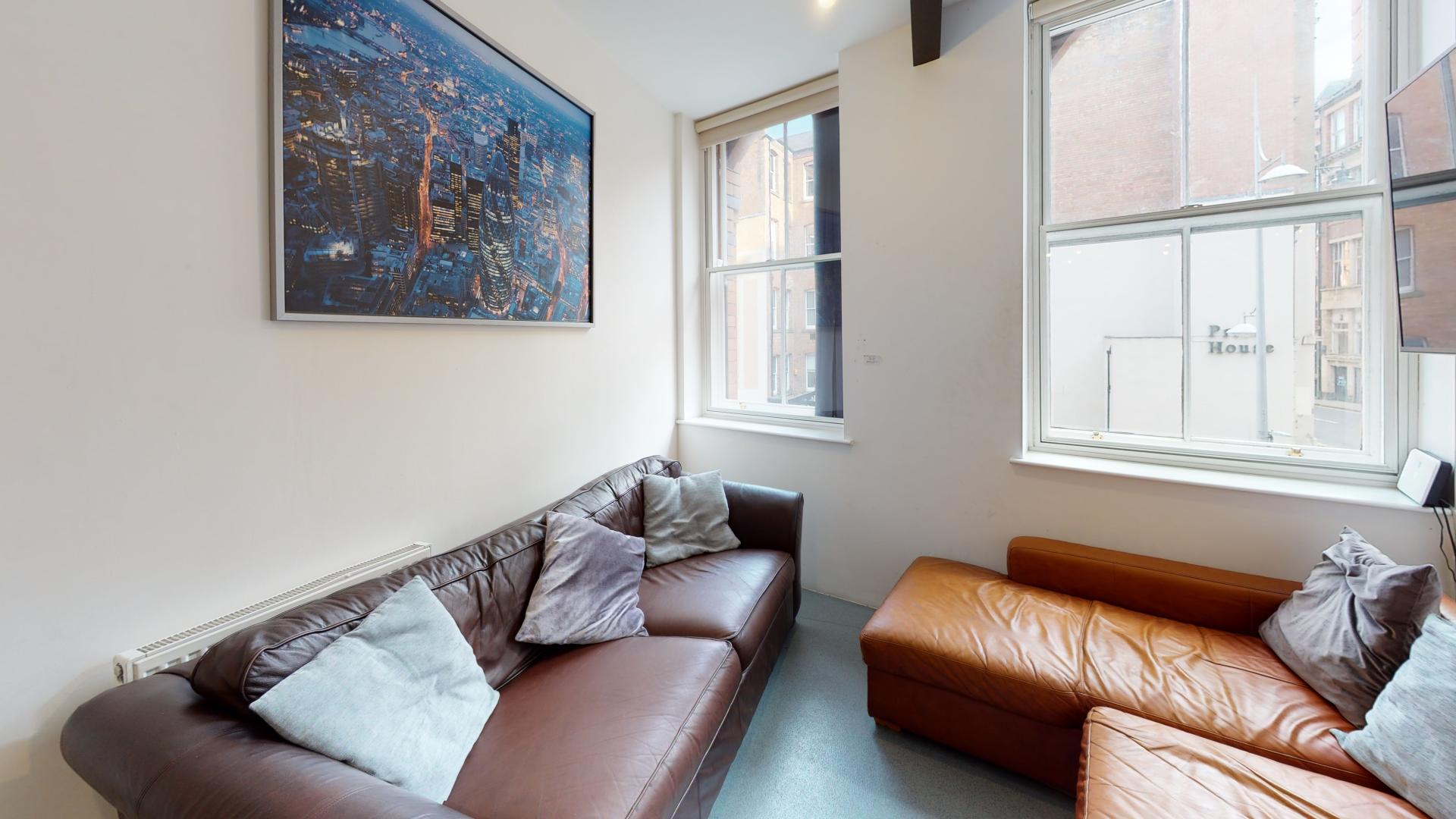 Flat 4 1 Barker Gate Lace Market Nottingham Ng, Nottingham