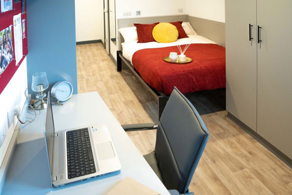  429, Fletchamstead Highway, Coventry