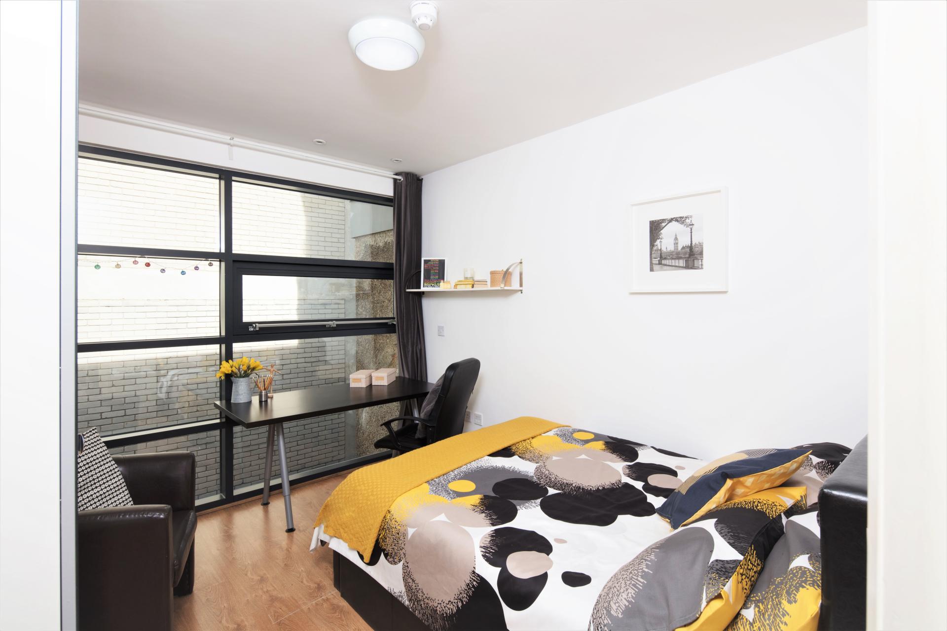 3-5, Thane Villas, London